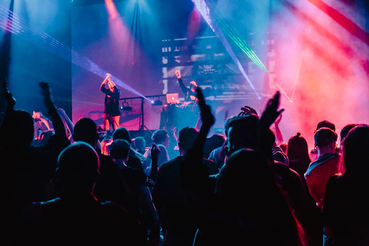 Live-Musik & DJ